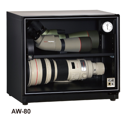 【收藏家】AW-80P 電子防潮箱81L